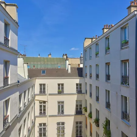 Apartment Charmant Au Coeur Du Marais *